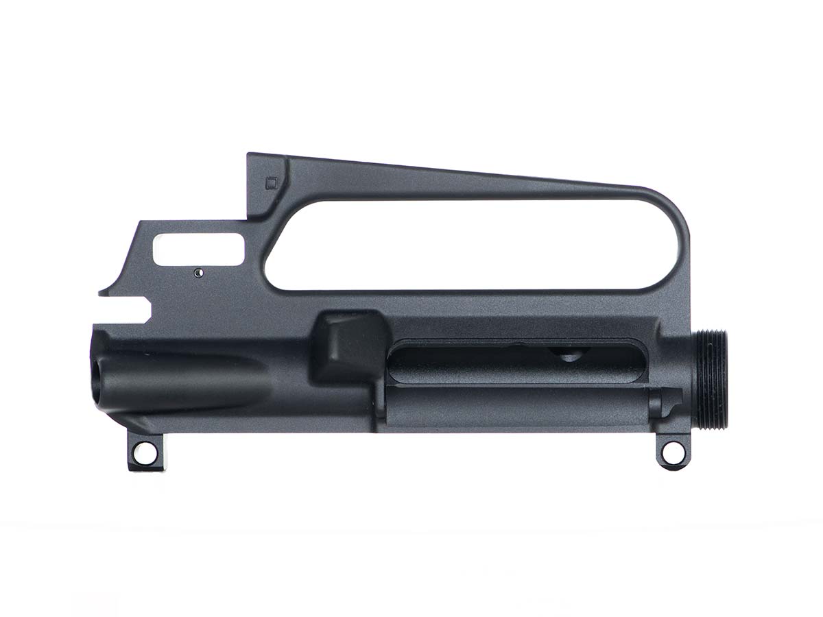 a2-carry-handle-upper-black-with-no-sights-right
