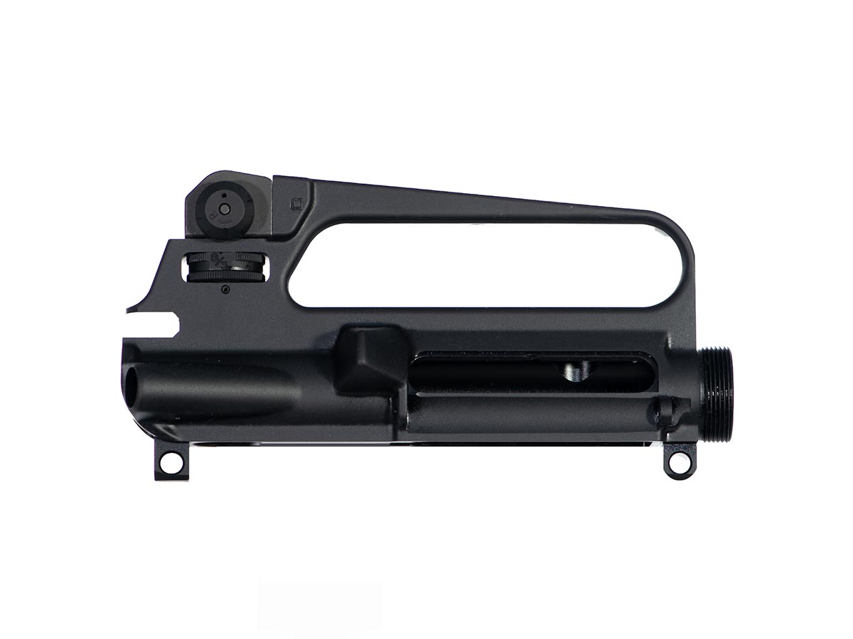 a2-carry-handle-upper-right-side-with-sights-installed-black